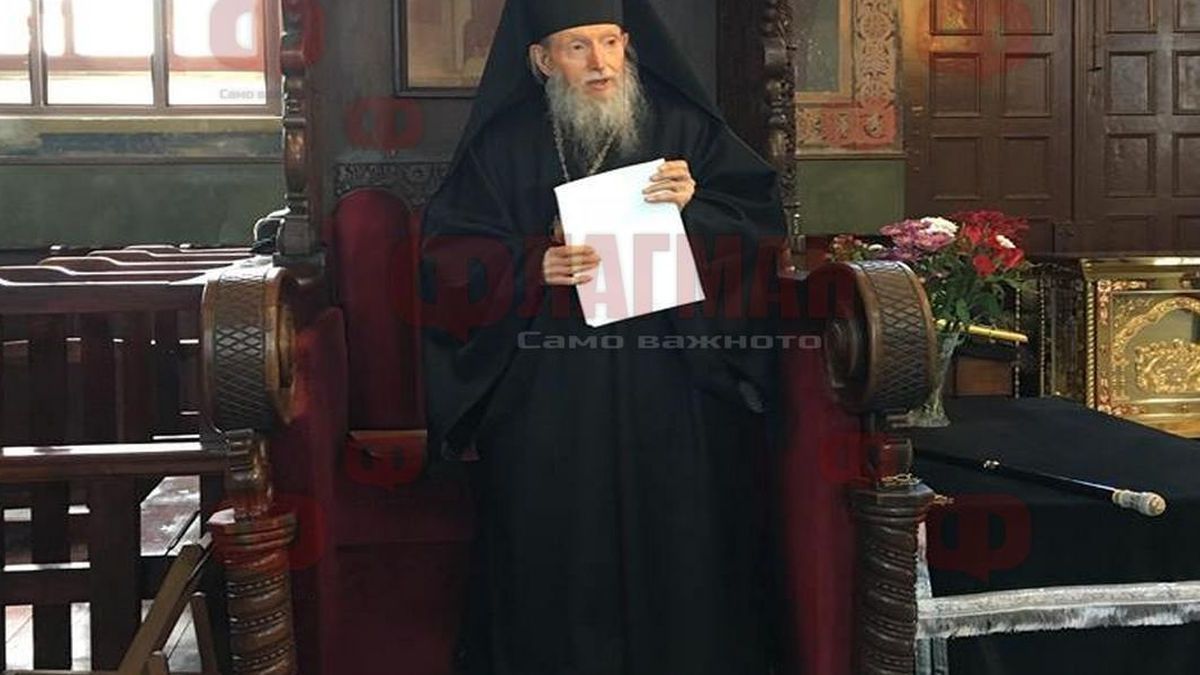 Сливенският митрополит Иоаникий подаде молба за оттегляне