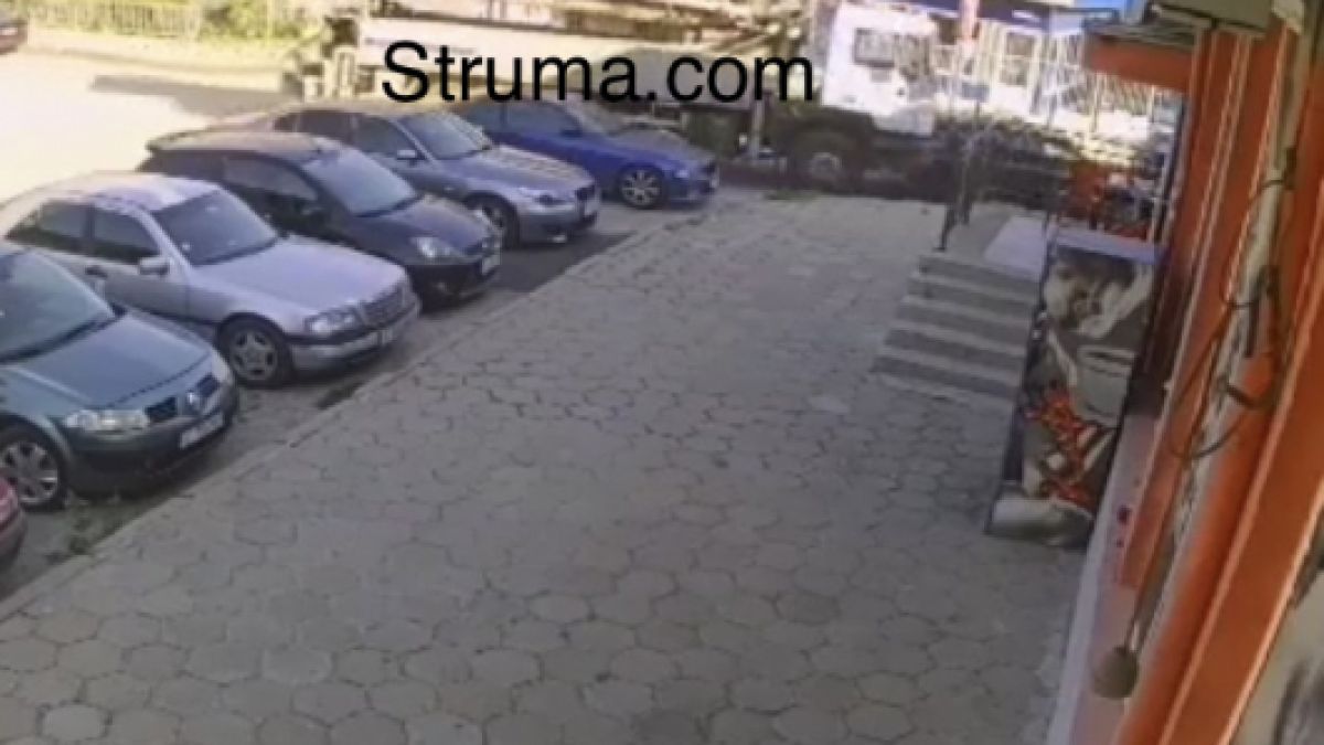 Кошмарен инцидент на метри от петричко школо навръх 15 септември 