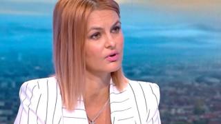 Д-р Бацелова посочи причината за смъртта на ваксинираните българи и каза какво ни чака след 2-3 седмици