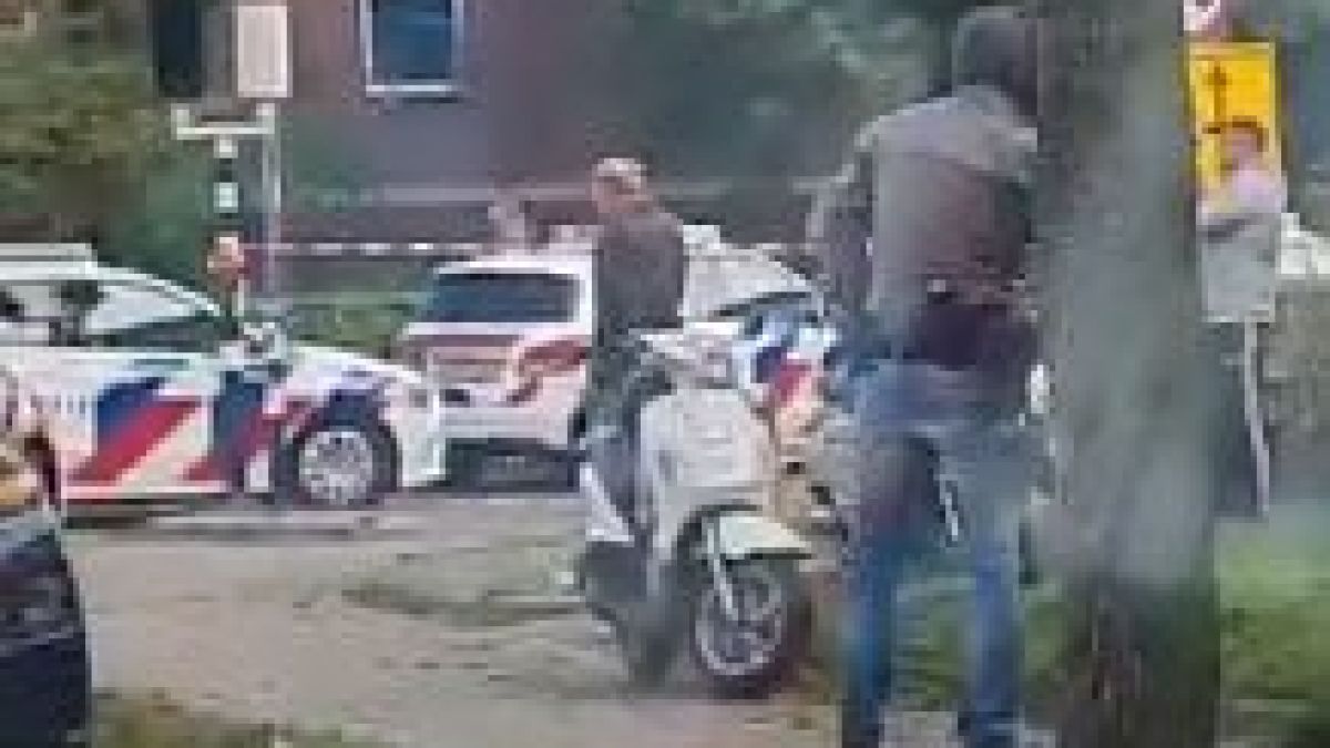 Клане в Нидерландия вдигна на крак полицията ВИДЕО 