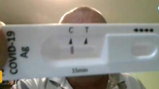 Учител в Плевен е под карантина след три отрицателни и един положителен тест ВИДЕО