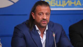 Алибегов със страшна закана заради 4 мерки, свързани с влизането в заведения