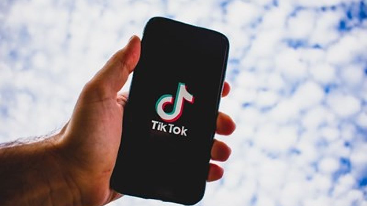"Чуги" ли сте? TikTok фразите, които трябва да знаете