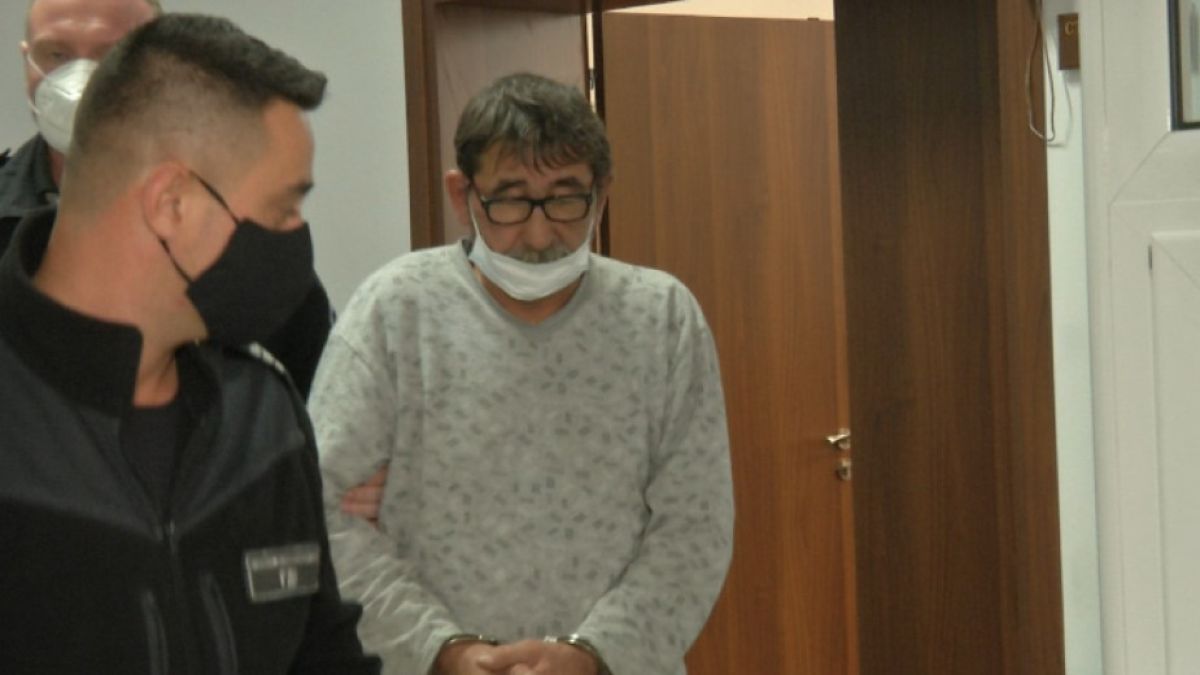 Закопчаха 56-годишен изверг заради блудство с 10-годишно дете СНИМКА