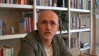 Босът на "Еконт" пристана на Кирил Петков 