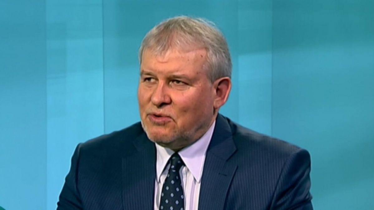 Румен Христов: Борисов няма да е кандидат за президент, а Кристалина... ВИДЕО