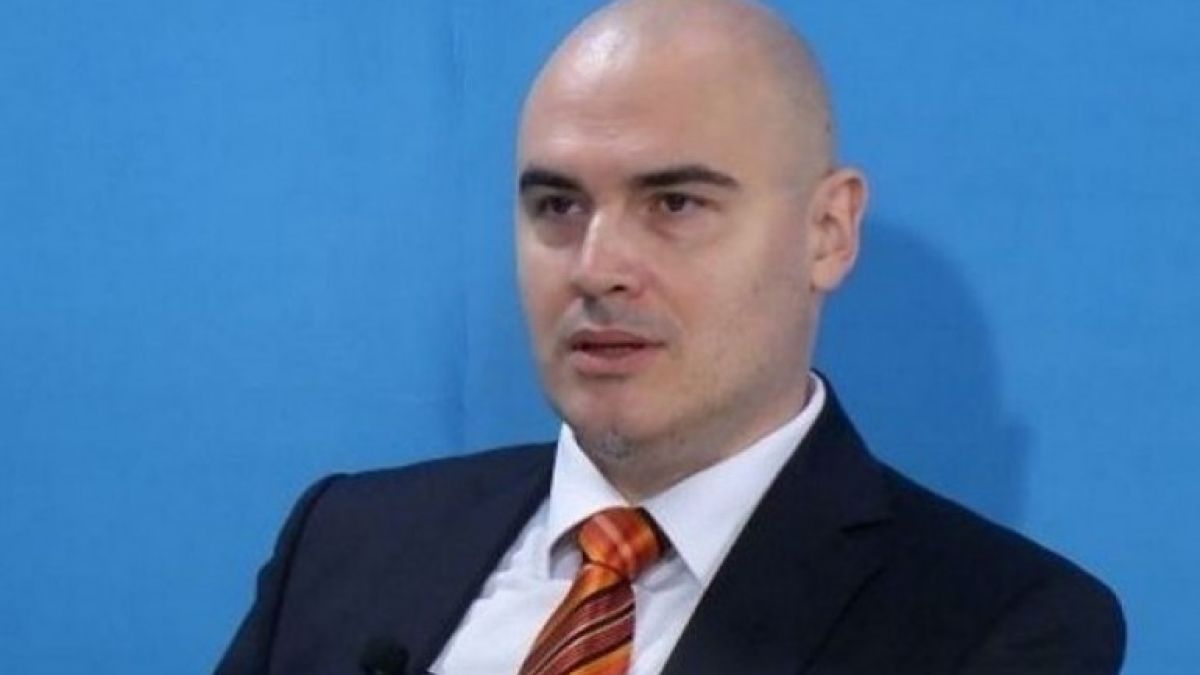 Петър Илиев категорично не приема становището, че е плагиатствал 