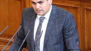 Радостин Василев: Ще има сериозна битка между Радев и проф. Герджиков