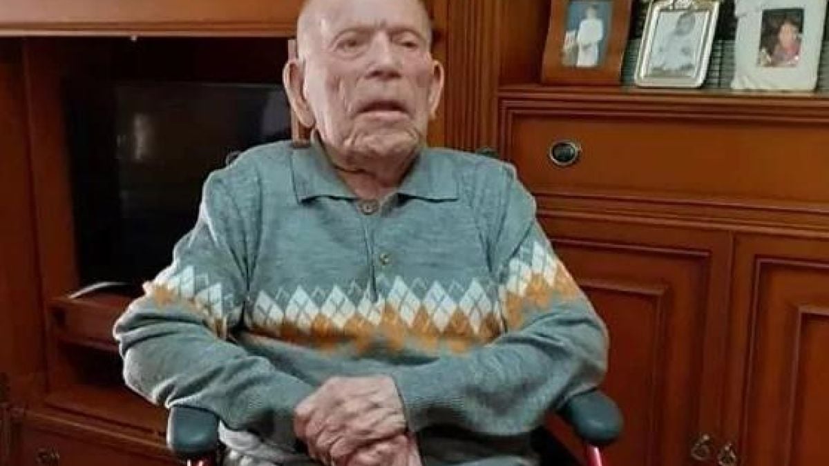 Най-възрастният 112-г. мъж в света разкри тайната на дълголетието си СНИМКИ