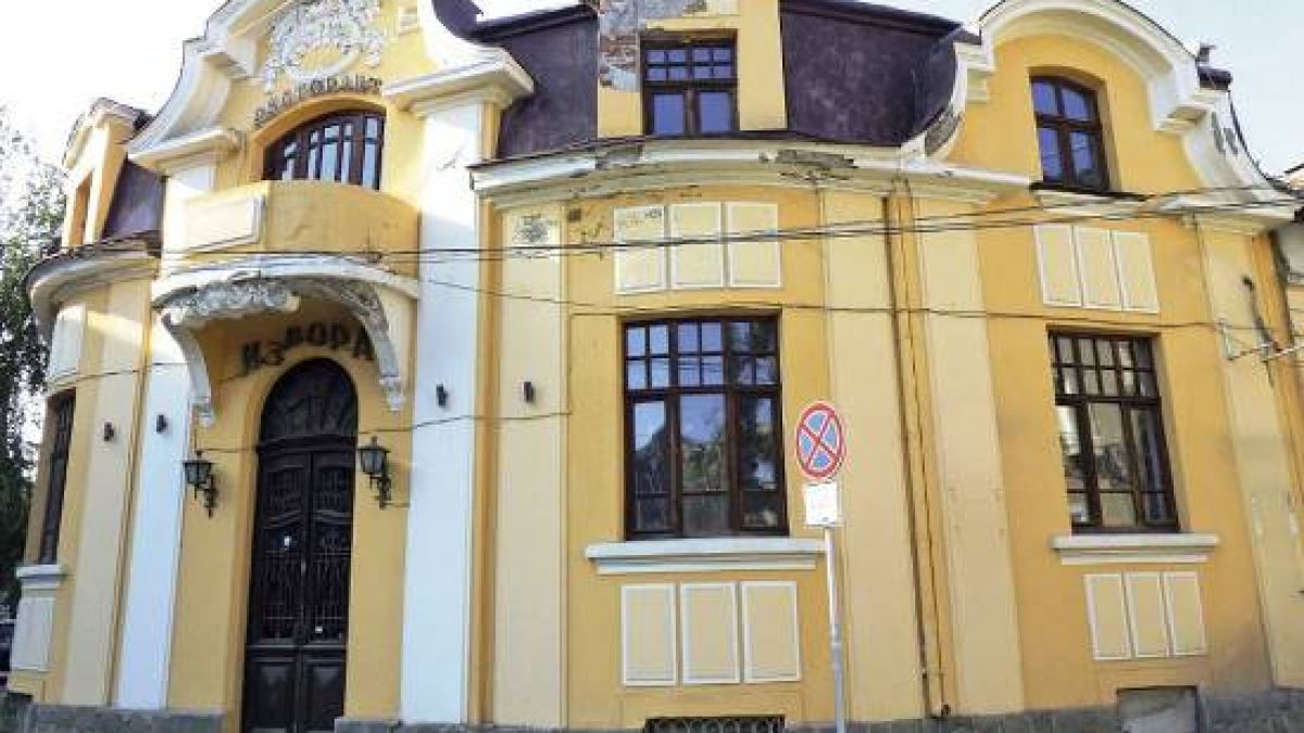 Продават за над 1 млн. евро най-прочутата къща в Бургас 