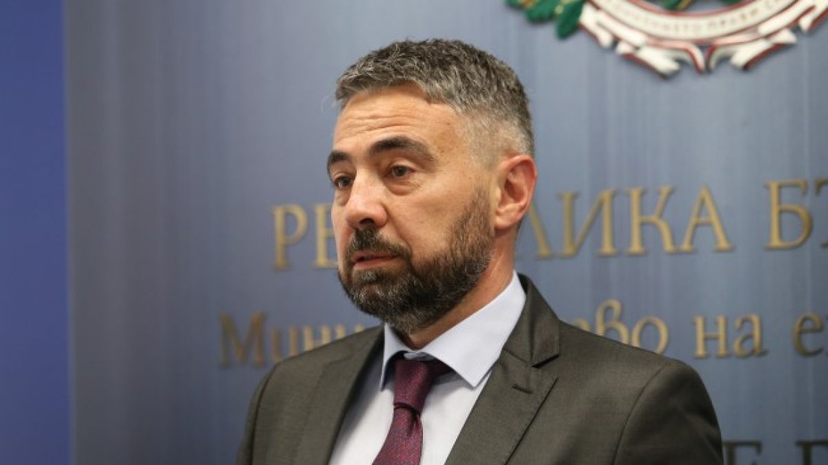 Служебният министър на енергетиката каза ще има ли 30-процентно увеличение на тока