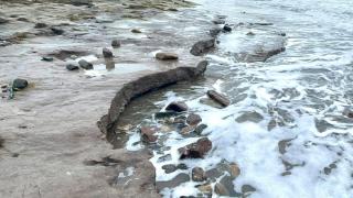 Морето направи големи поразии край Бургас, изчезна прочут плаж 