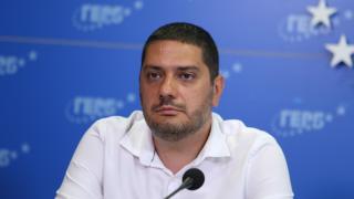 Гаджев захапа Радев заради скандална рокада по върховете 