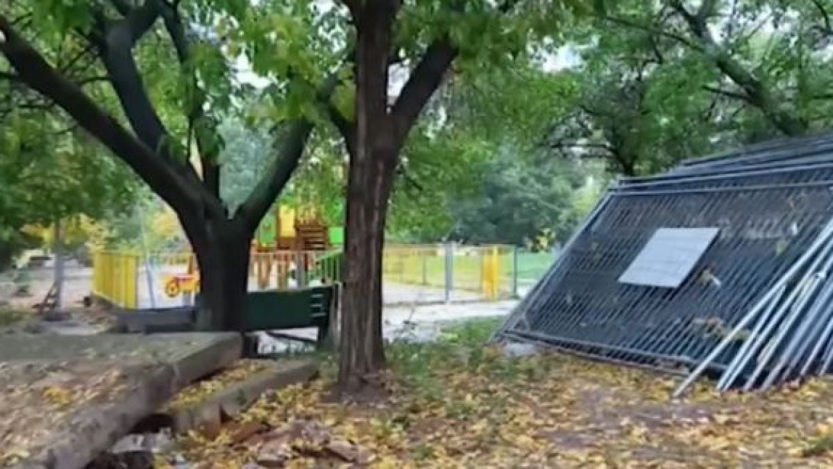 Хора от столичния кв. „Дървеница” се ядосват от нескончаем ремонт ВИДЕО