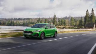 Ford Focus сега е още по-рафиниран, с подобрена свързаност, електрифицирани двигатели и изразителен стил