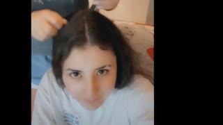 Нов хит сред момичетата в TikTok се оказа смъртоносен ВИДЕО