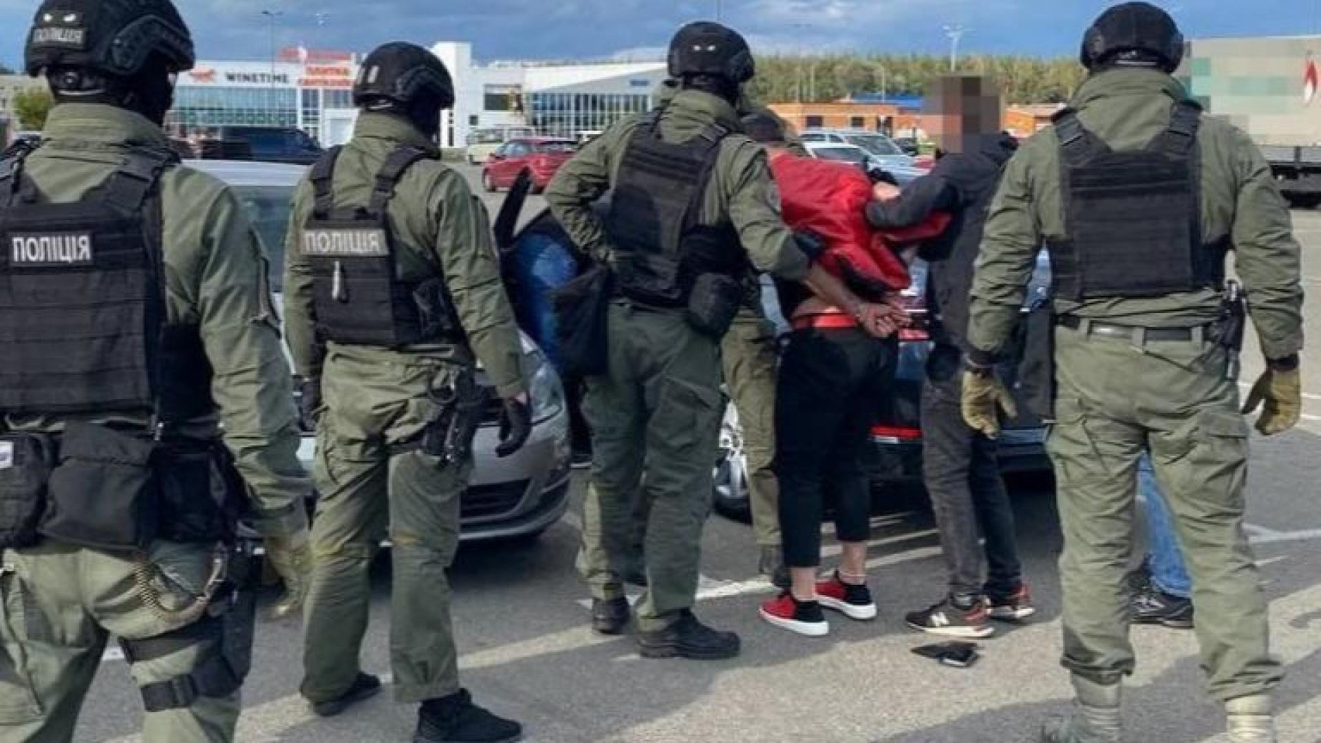 Ето с колко милиона се е изръсил Брендо за украинското си тескере