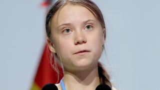 Грета Тунберг излезе на сцената и изненада всички ВИДЕО