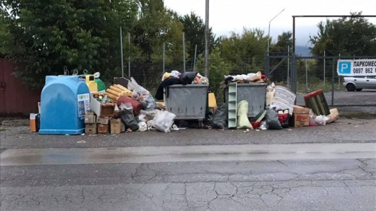 Поредна свинщина в столичния квартал "Младост" потресе мрежата СНИМКА