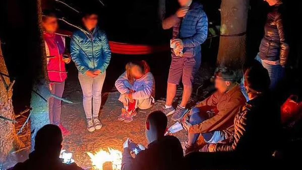Сватбено пътешествие се превърна в касапница, а булката... СНИМКИ