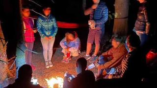 Сватбено пътешествие се превърна в касапница, а булката... СНИМКИ