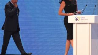 Гърми секс скандал за Путин и US журналистка, тя го била съблазнила СНИМКИ