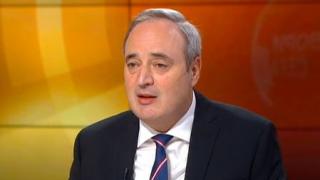Проф. Герджиков алармира за тежки К-19 репресии, камшици и затвор, с които управляващите ще се опитат да... 