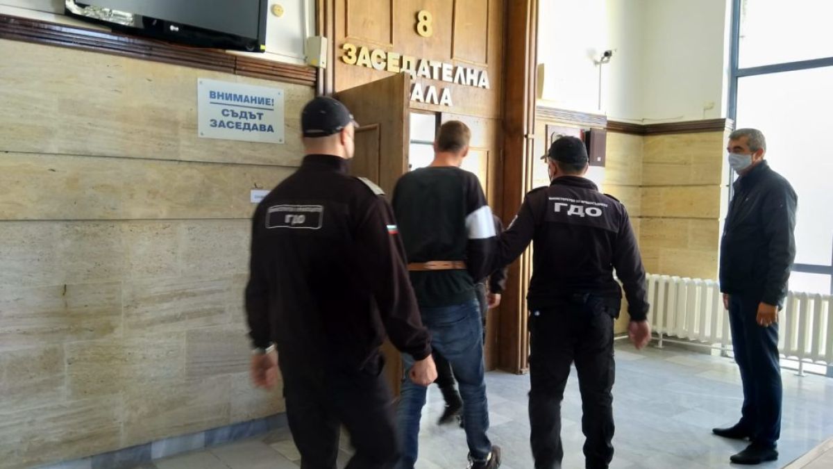 Горещи разкрития за жестоките германци, убили и накълцали сънародник в Добричко