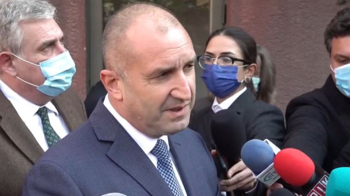 Радев паникьосан заговори за пълен локдаун и обвини Борисов в саботаж ВИДЕО