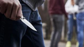 Ужас: Тийнейджъри заклаха свой съученик заради секс СНИМКИ
