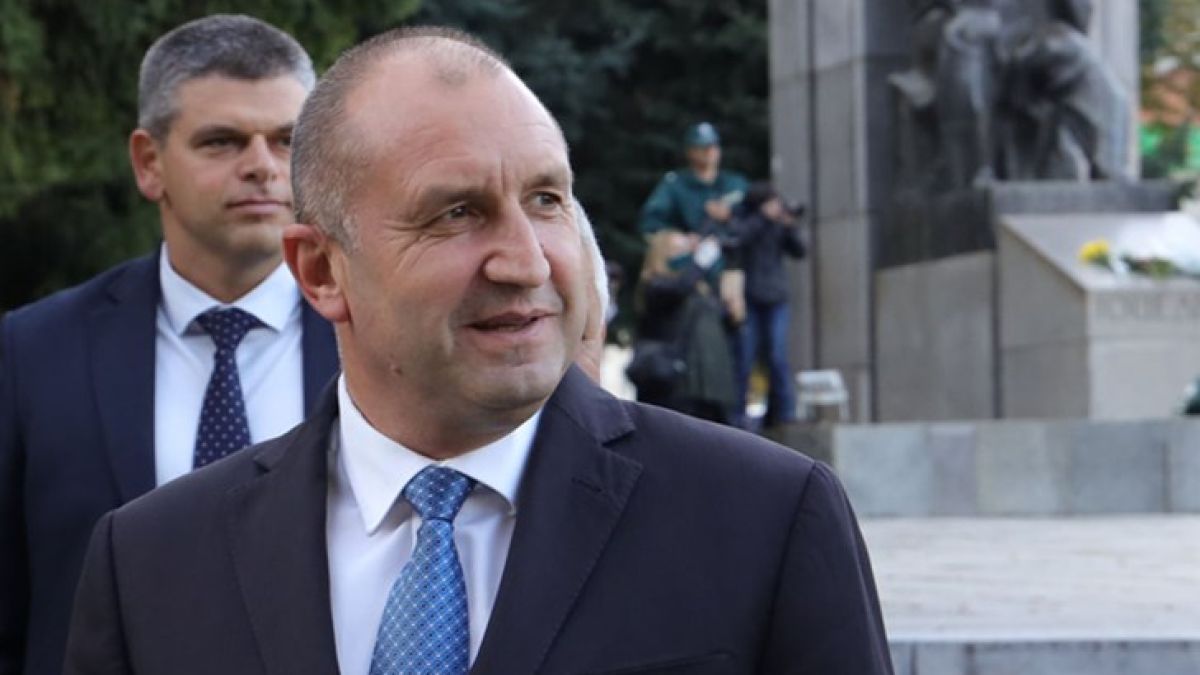 Проф. Киров: Има основание за импийчмънт на Радев, иде перфектна административна буря заради Петков