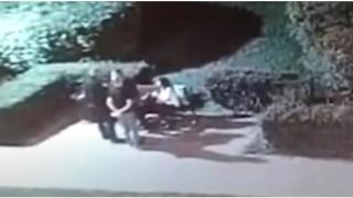 Военен се застъпи в парка за влюбени и сега може да влезе в затвора ВИДЕО