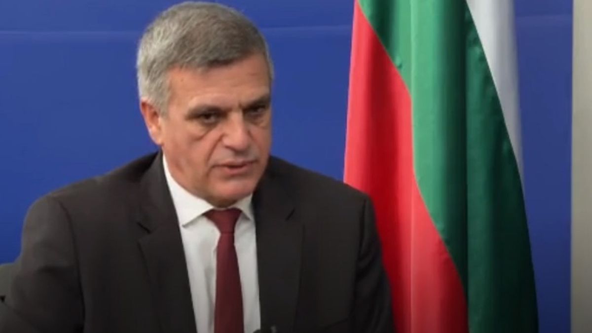 Стефан Янев с важни новини за мерките и ваксинацията, призна, че... ВИДЕО