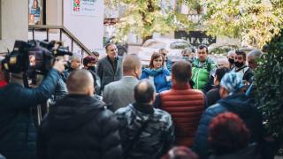 Корнелия Нинова категорична: Железници, пристанища и летища не трябва да се отдават на концесии!  