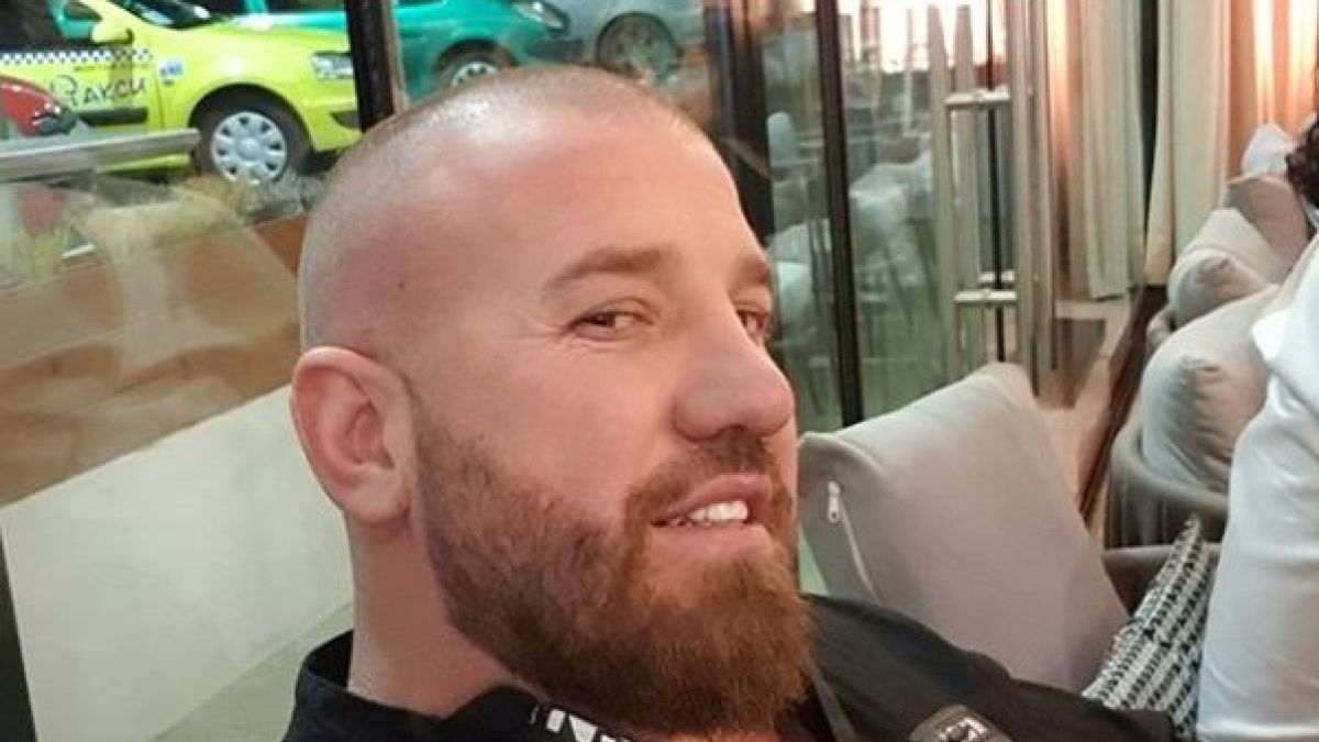 Динко Вълев върти бизнес с жрици на любовта в Нидерландия, ето откъде вербува момичетата... СНИМКА