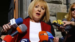 Мая Манолова проговори за шефското място в КПКОНПИ