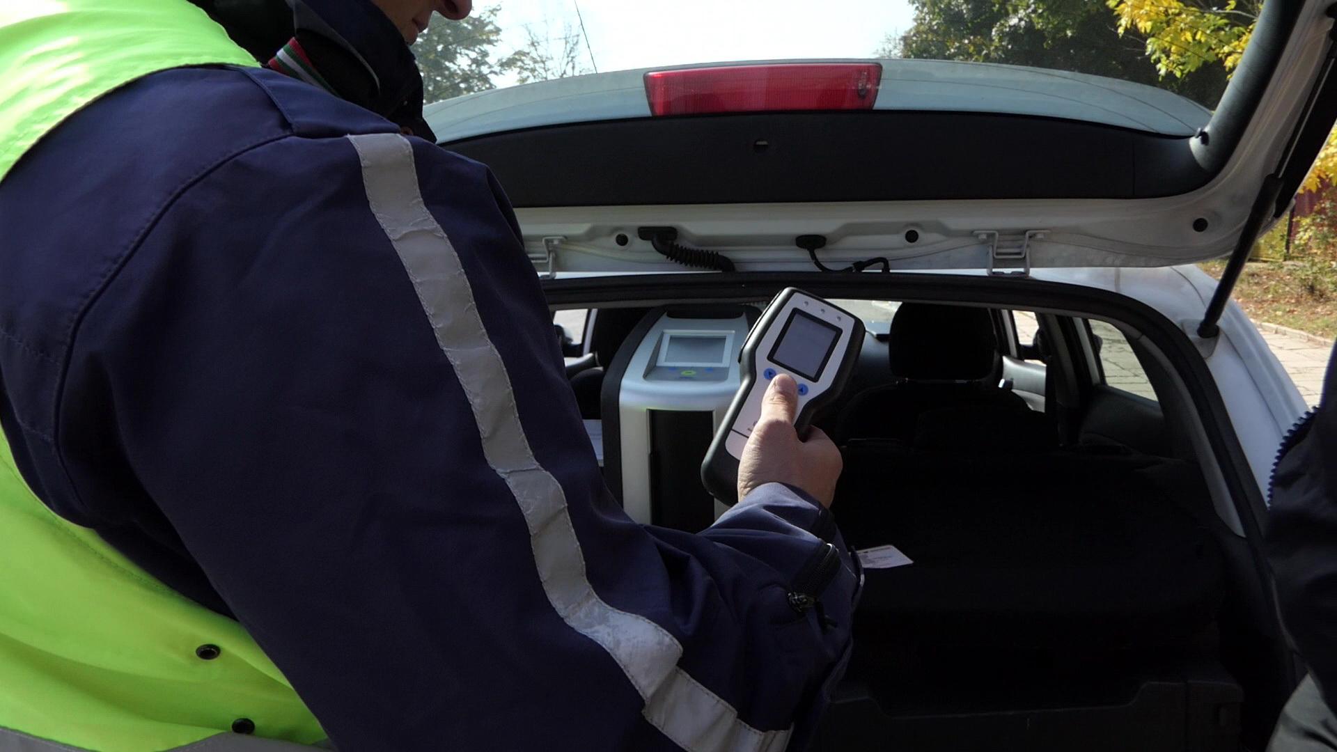 Екшън на АМ „Тракия“: Закопчан е пиян американец, направил немислимото СНИМКА