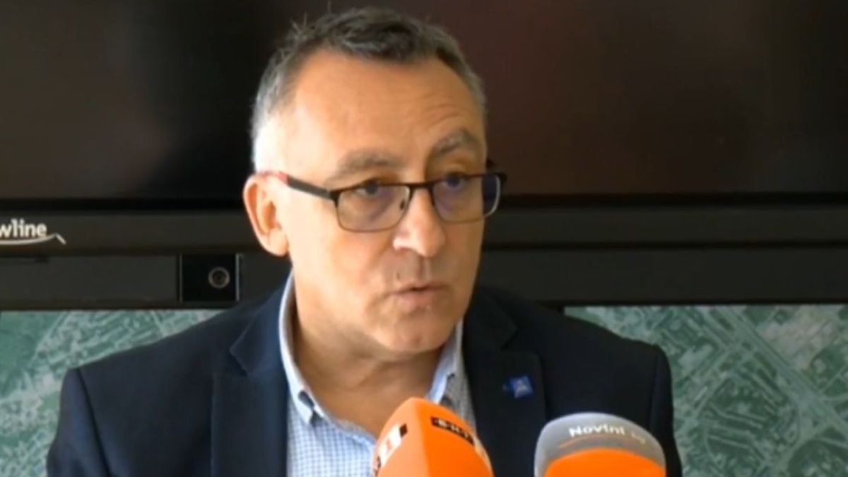 Директори скочиха на Кацаров заради тестовете за учениците 