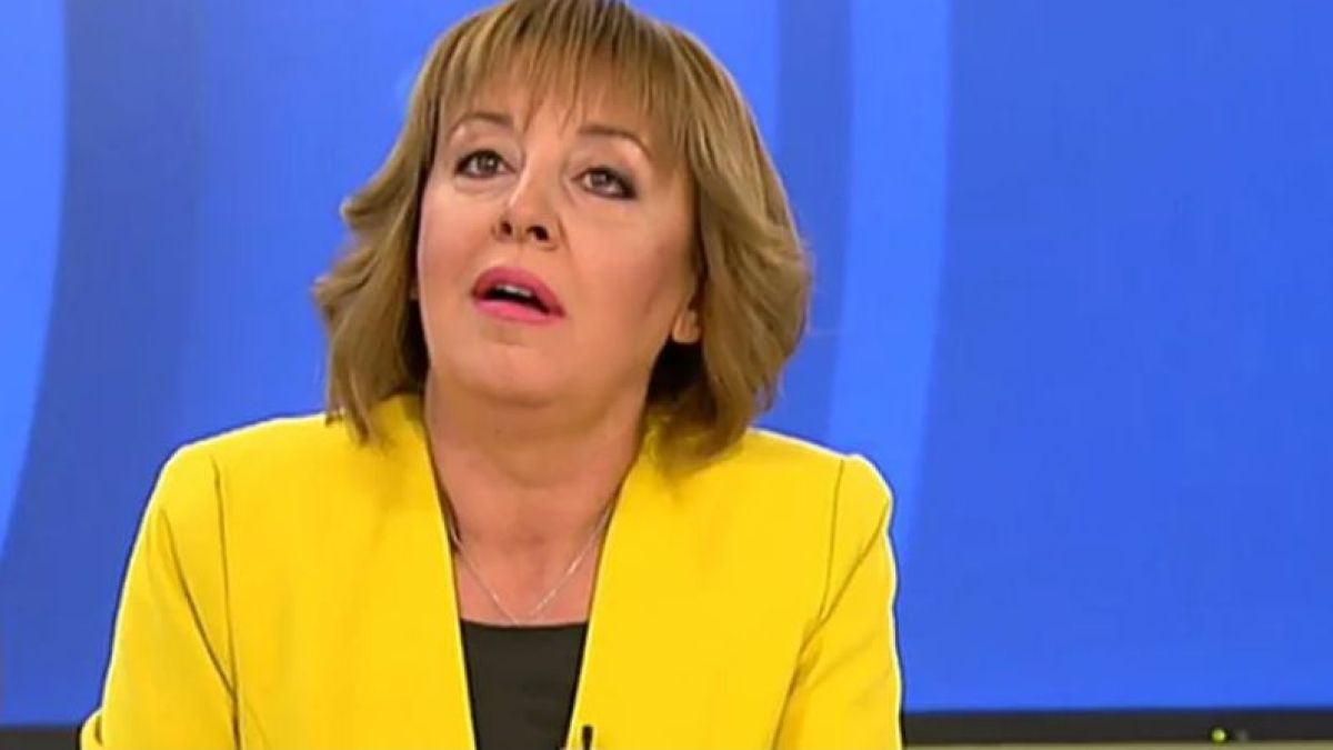 Злоба: Манолова пусна снимка от насип, представи го за пропадане на АМ "Хемус" СНИМКА