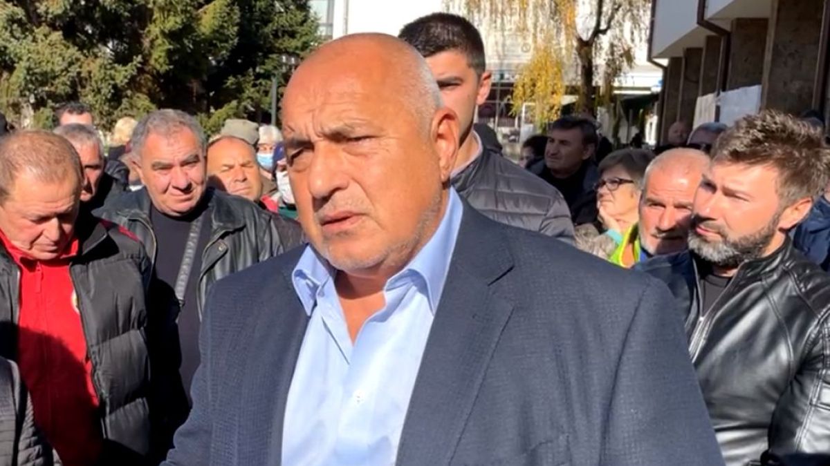 Борисов бесен: Жалко, гнусно, подло - гледат кой как прави секс и готвят чудовищна далавера! ВИДЕО 