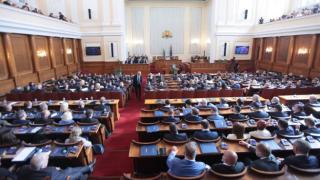 "Алфа Рисърч" с най-нови данни за изборите 2 в 1, интригата все по-голяма! ГРАФИКИ 
