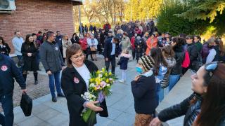 Нинова в Горна Малина: Ние даваме работещи решения, а не празни обещания
