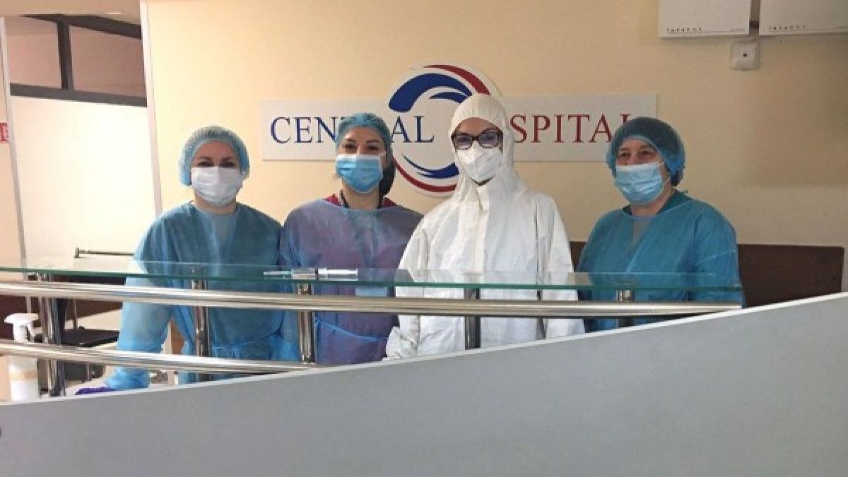 Сърцето на пловдивска лекарка спря 2 пъти заради К-19 в стая, където за една нощ починали 5 жени, а на сутринта... 