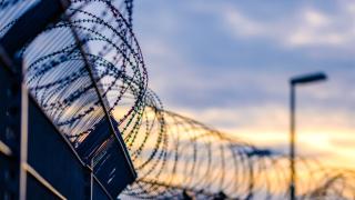 Десетки загинали след свирепи сблъсъци между затворници