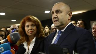 Човек на Радев повдигна завесата за дебата му с проф. Герджиков