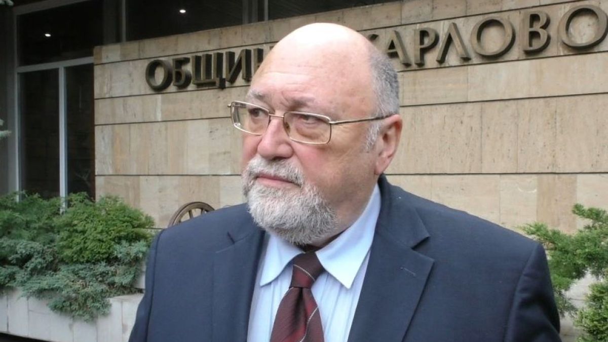 Александър Йорданов мрачно: Гответе се за катастрофална 2022-ра