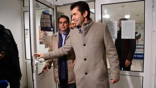 „Америка за България“ взема властта