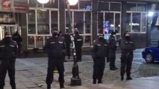 Ексклузивно в БЛИЦ! Полиция обгради БНТ преди голямото дерби Радев - Герджиков!