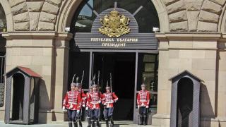 Разбит мит: Няма да повярвате какви са правомощията на президента на България