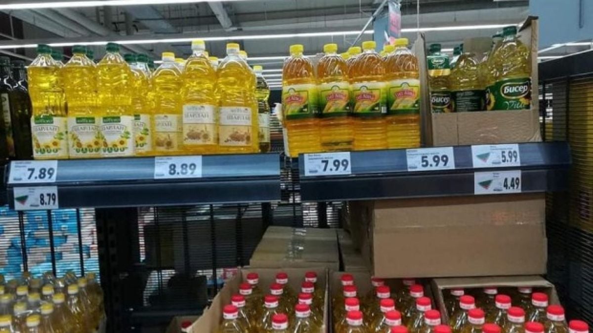 Инфлацията побесня: Олиото гони 9 лева! СНИМКА